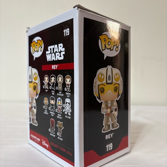 Rey Funko Pop - Picture 2 of 4